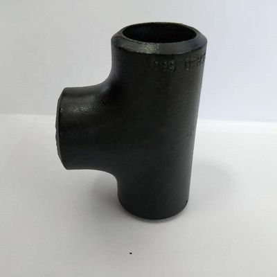 Accessorio per tubi a 48 pollici dipinto nero del CS trasversale uguale ASME B16.47 BW del T di ASME B16.9