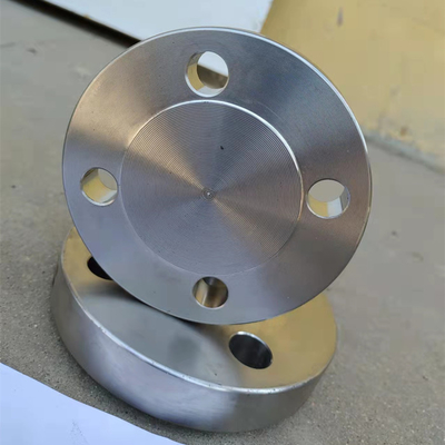 La flangia cieca PN25 del CS di ASTM A105 ha forgiato 150LB - 900LB per l'estremità del tubo