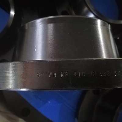 Il collo a 26 pollici della saldatura flangia serie B dell'ANSI B16.47 della classe 150 del Cs